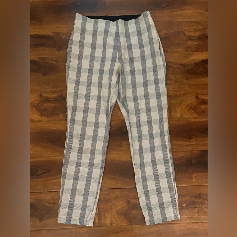 A New Day Women’s Plaid Beige Slacks Size 6